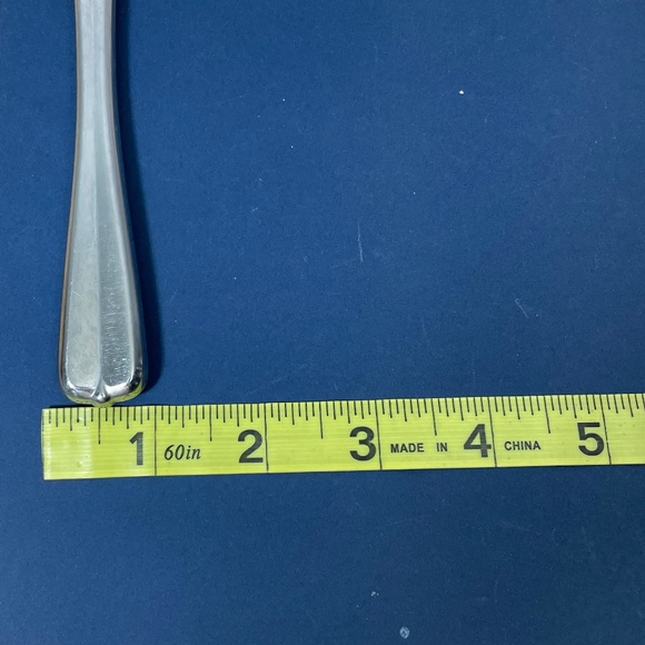 Vintage Oneida GALA IMPULSE Set of 4 Dinner Knives Stainless Flatware Silverware - Picture 4 of 4